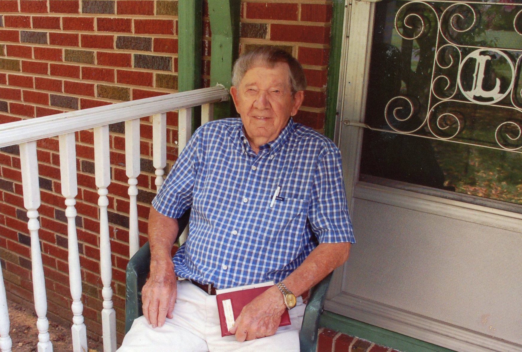 Leo Layne